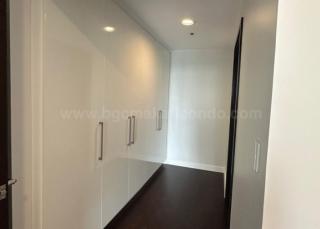 Wardrobes of 2-bedroom condo unit at Arbor Lanes Jade Wardrobes of 2-bedroom condo unit at Arbor Lanes Jade