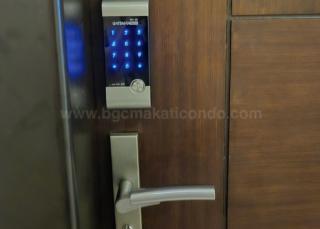 Digital door lock of 3-bedroom condo unit at Uptown Parksuites tower 2