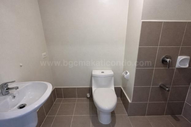 Toilet and bath of studio condo unit at Avida Towers Vireo tower 3
