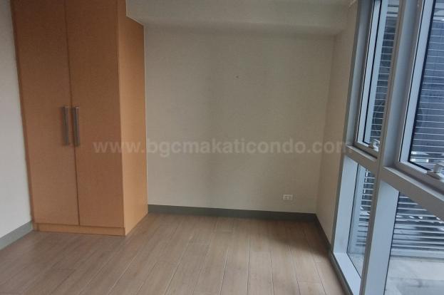 Bedroom 1 of 2-bedroom condo unit at Uptown Parksuites tower 2