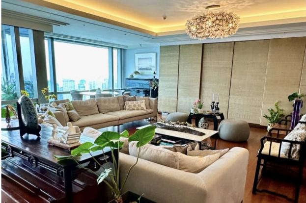 Living area of 3-bedroom condo unit at Horizon Homes