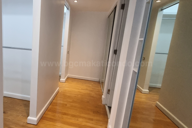 Master's walk-in closet of 3-bedroom condo unit at Pacific Plaza Towers