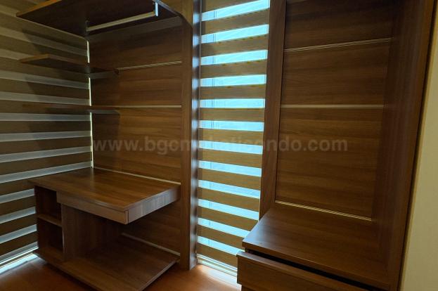 Master's bedroom walk-in closet of 4-bedroom condo unit at Discovery Primea