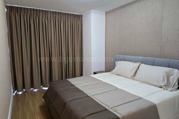 Master's bedroom of 2-bedroom unit at Verve Residences