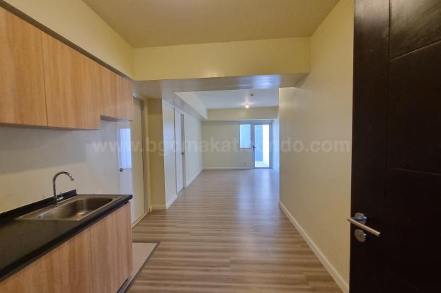 Spacious 1 bedroom condominium unit at Avida Towers Vireo tower 1