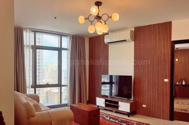 Living area of 2-bedroom condo unit at West Gallery Place