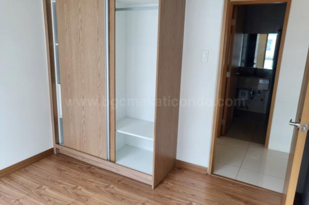 Bedroom 1 built-in wardrobes of 3-bedroom condo unit at Madison Park West