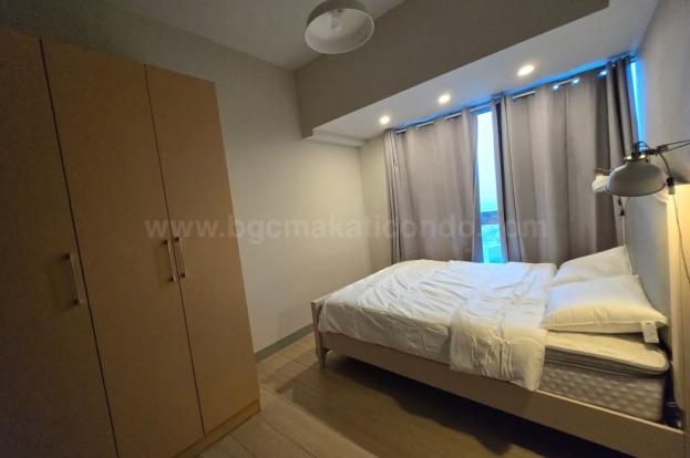 Bedroom 2 of 3-bedroom condo unit at Uptown Parksuites tower 2